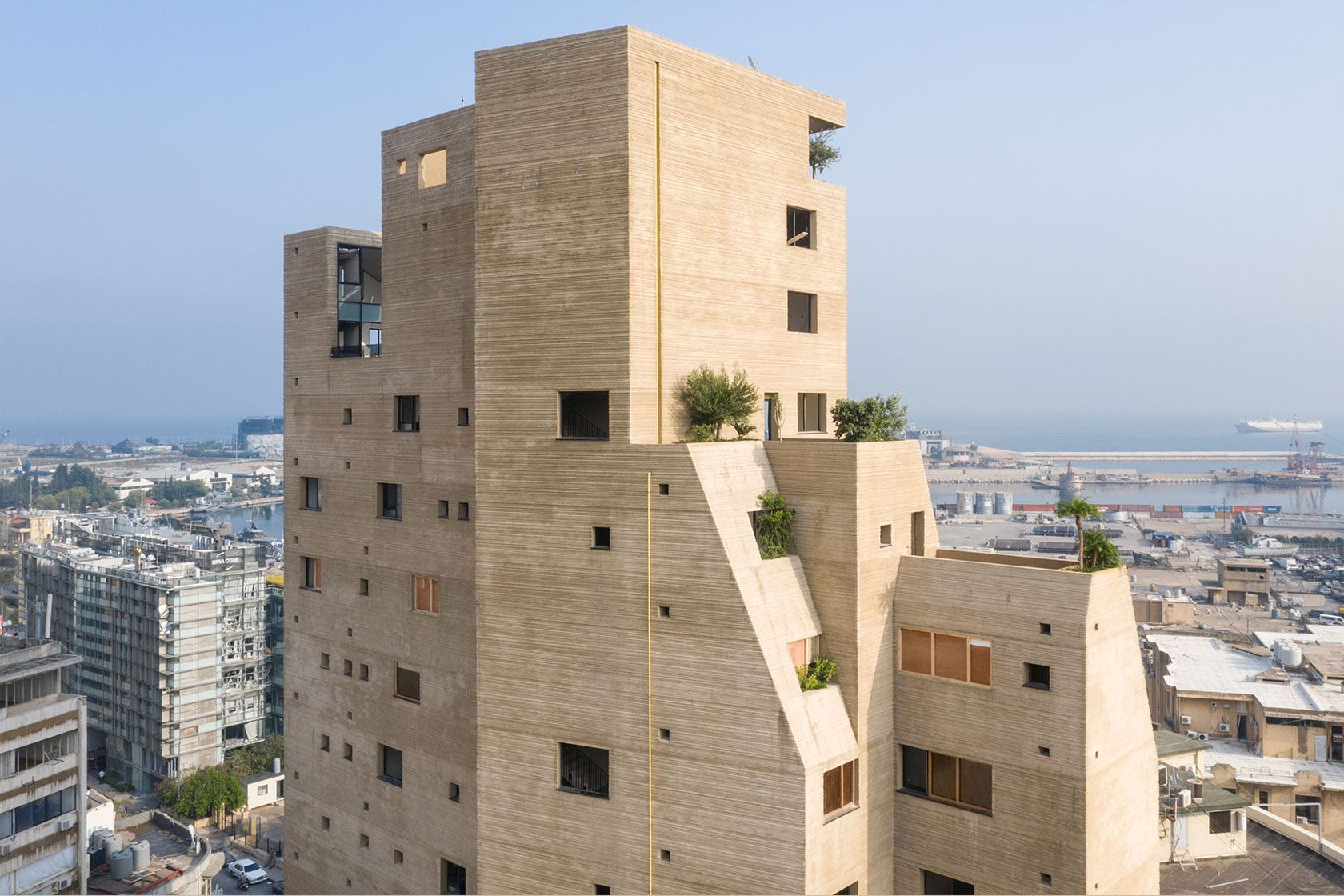 Sélectionné. Stone Garden “Best 10 architecture projects of 2020”. Lina Ghotmeh — Architecture DOMUS_TOP10-1680x1120